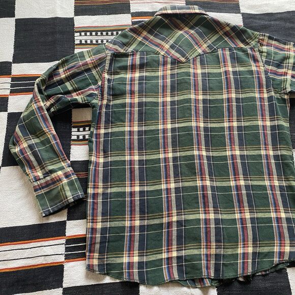 Vintage Wrangler Pearl Snap Button Up Shirt. Large. Pockets. USA. - Picture 12 of 16